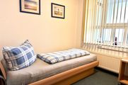 2.Schlafzimmer unten 